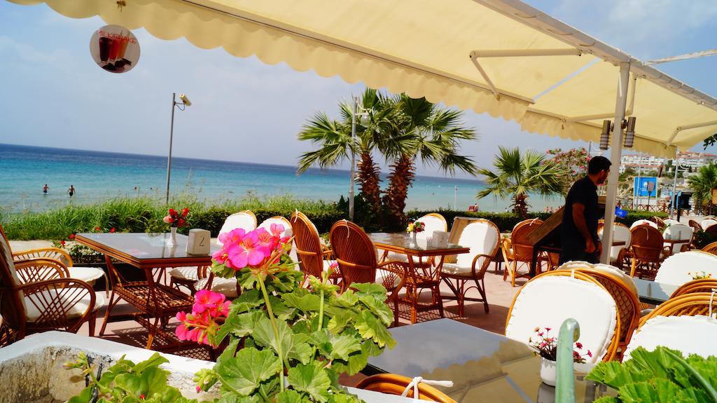 Ekin Hotel Kusadasi Exterior photo