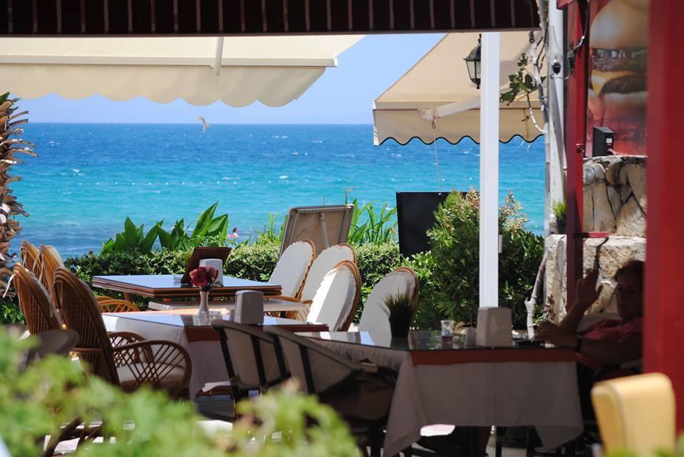 Ekin Hotel Kusadasi Exterior photo
