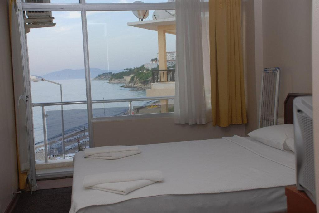 Ekin Hotel Kusadasi Room photo